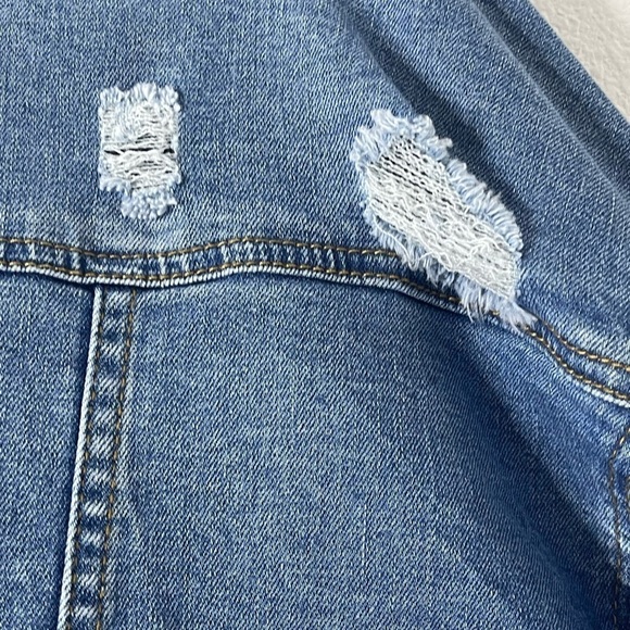 NWOT MAX JEANS BLUE DISTRESSED OVERSIZED DENIM JEAN JACKET LONG SLEEVE SMALL - Picture 10 of 14